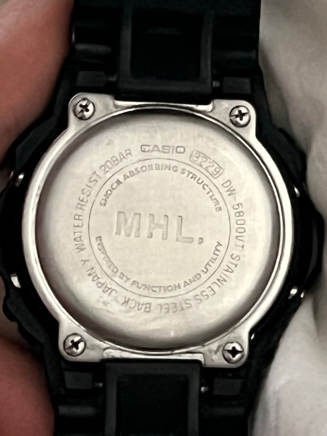 마가렛호웰 x 지샥 콜라보 MHL X G-SHOCK DW-5600VT 상품이미지3