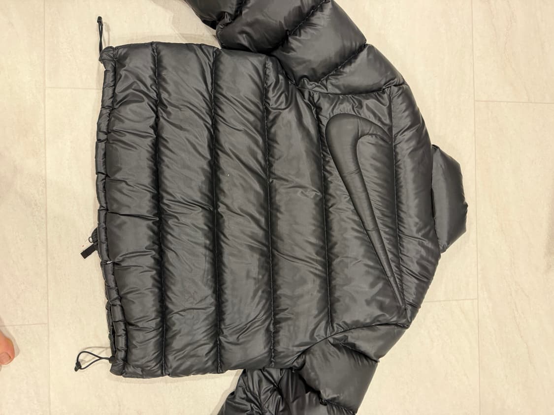 녹타 패딩 초판 판매합니다  상품이미지2