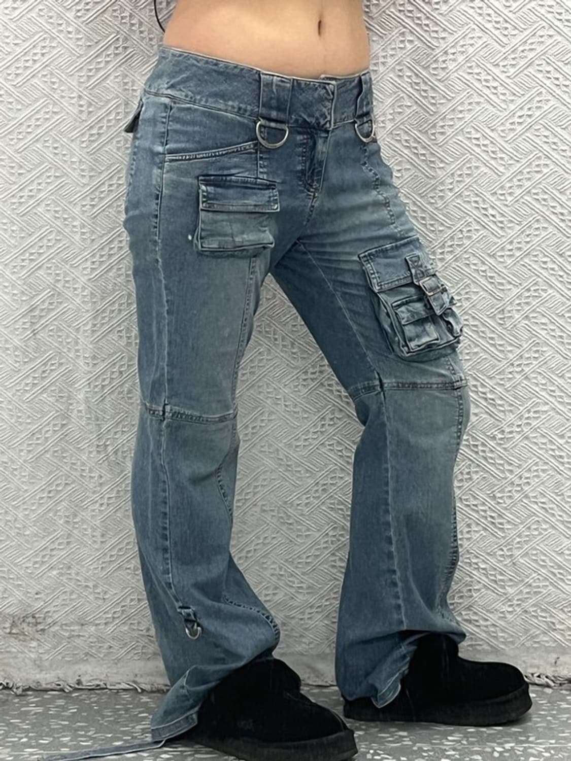 게스 워크웨어 Y2K 멀티포켓 부츠컷 데님 카고 청바지 70 C06714 상품이미지1