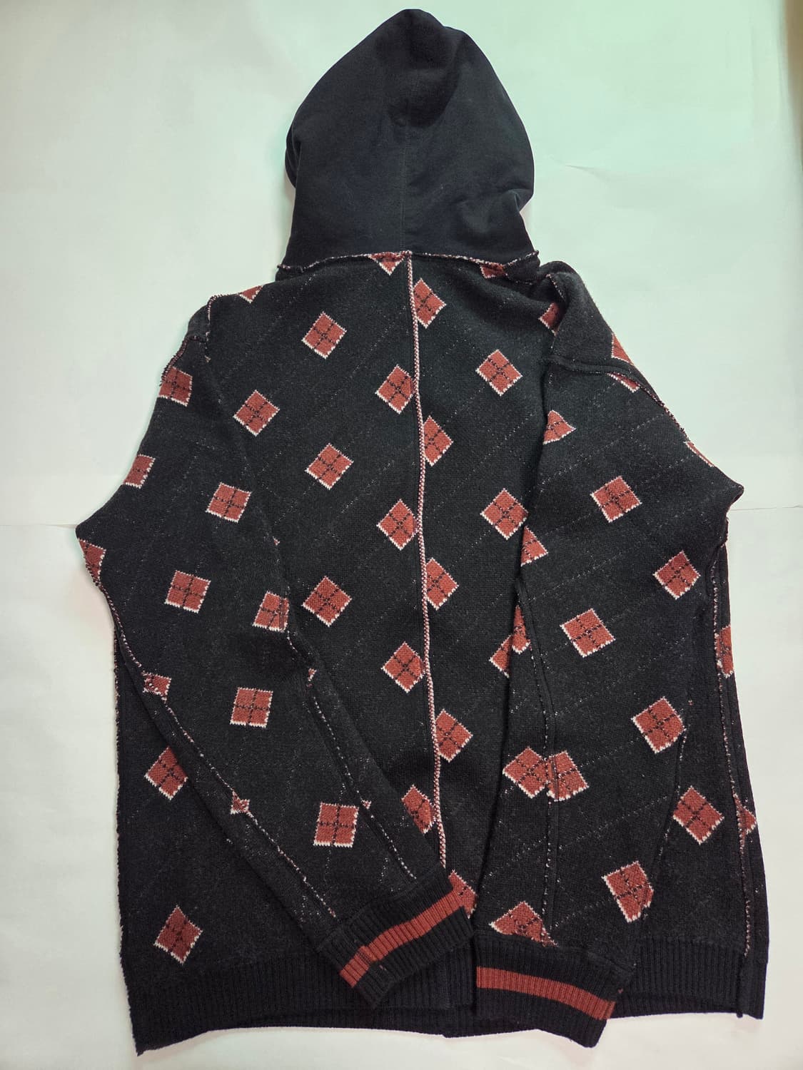 [L] 조던 루카 JORDANLUCA jaded 후드 니트 상품이미지4