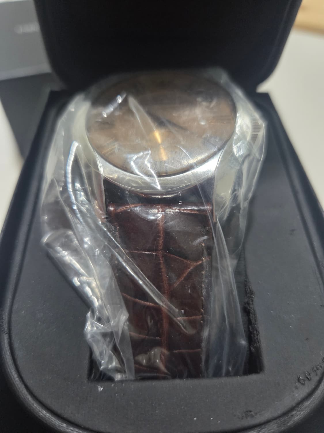 엠포리오 아르마니 클래식 가죽 시계 상품이미지4