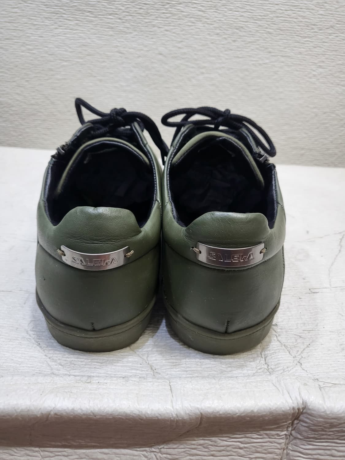 살레와 스니커즈 정품 280사이즈 상품이미지3