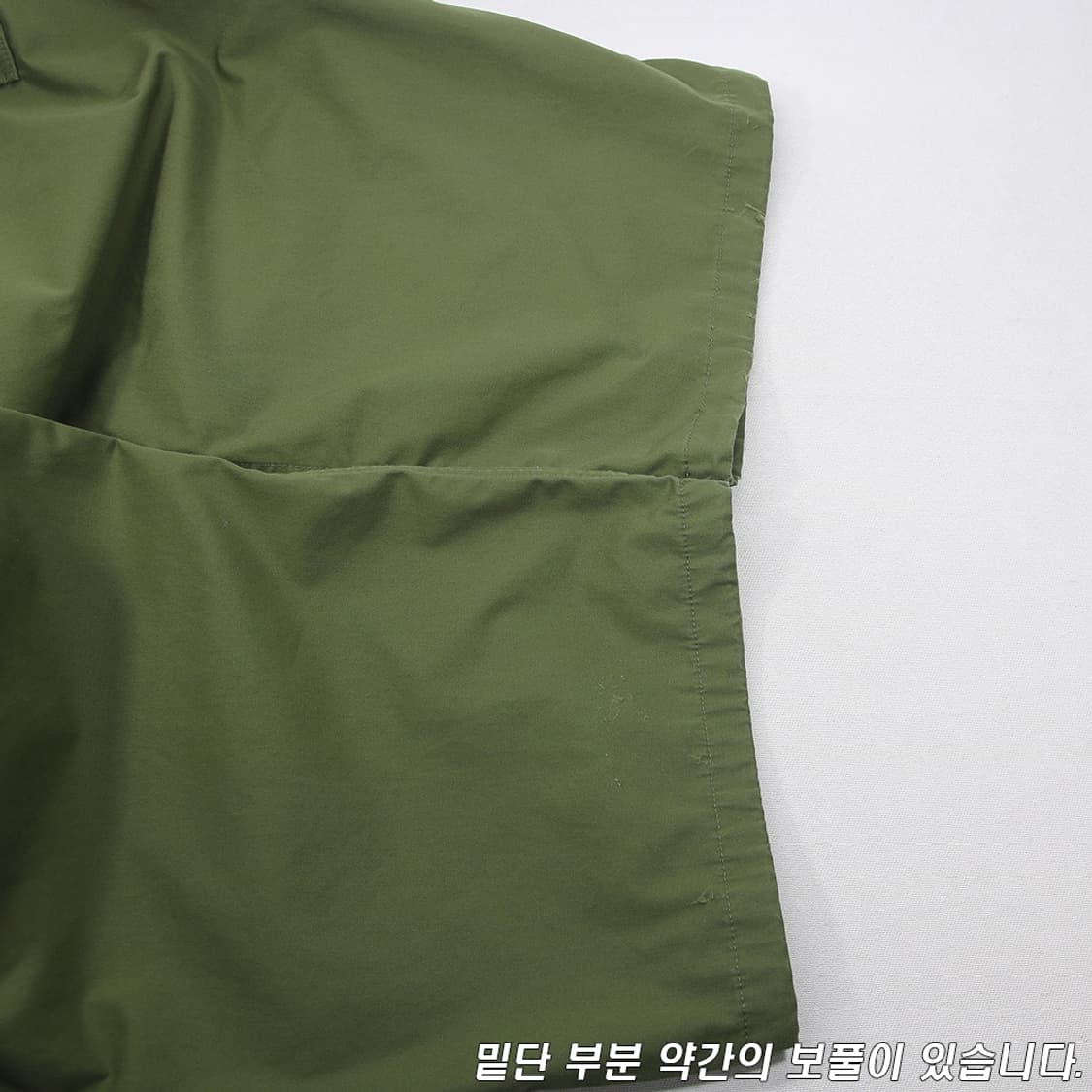 (착용컷) GU 와이드 밴딩 카고 팬츠 (남성용 L) 상품이미지8