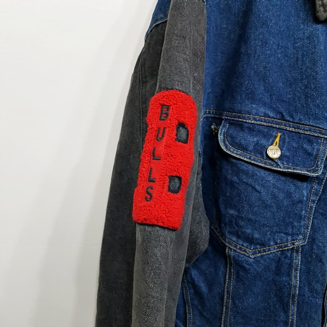 NBA 오피셜 시카고불스 데님 누빔 자켓 상품이미지3