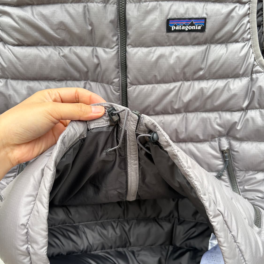 Patagonia 파타고니아 구스다운 패딩 조끼 상품이미지8