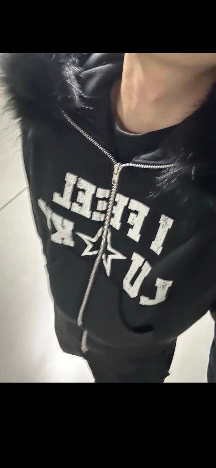 IFEELLUCKY 퍼후드집업 팔아요! 사이즈 M 상품이미지1