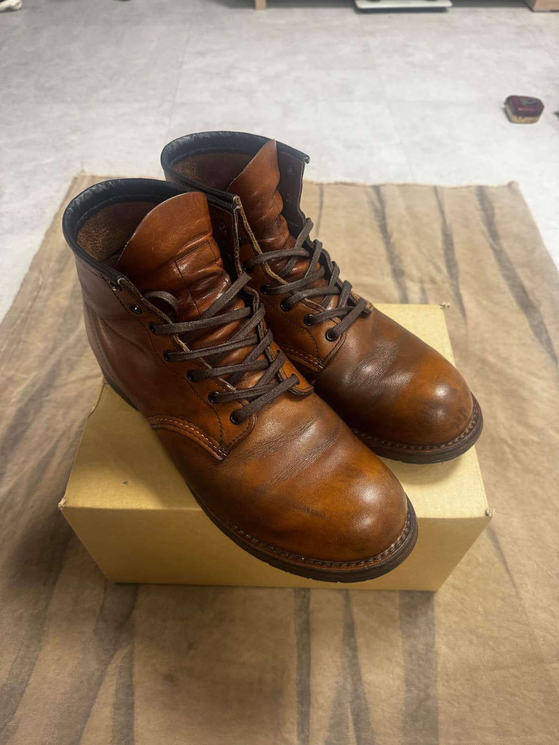 (275) 레드윙 9016 브라운 상품이미지1