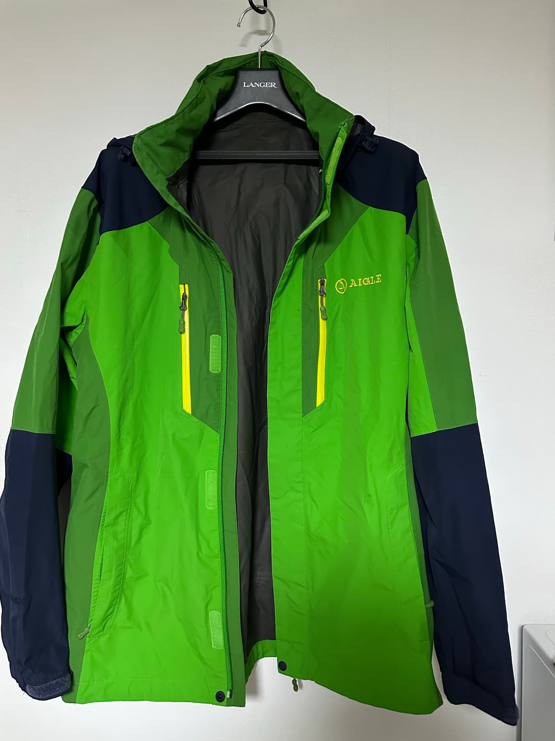 에글 AIGLE 그린 바람막이 자켓 상품이미지1