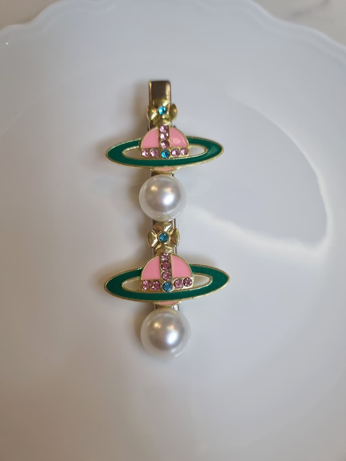 비비안웨스트우드 업사이클링 헤어클립 그린 상품이미지1