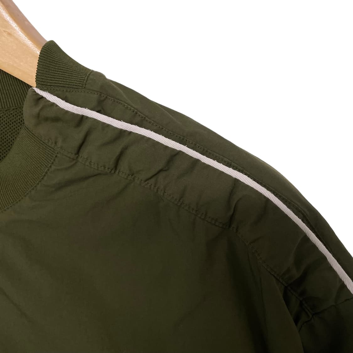 나이키 Nike 신형 바람막이 웜업 자켓 카키 상품이미지5