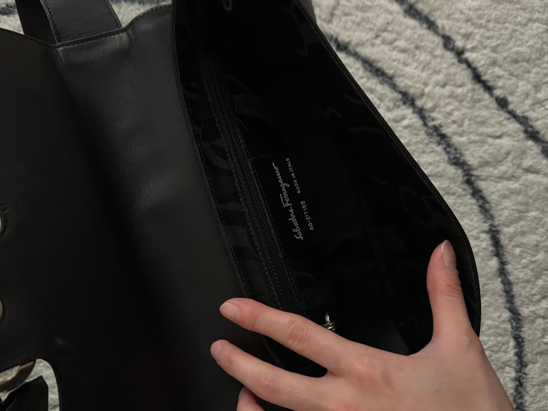 페라가모 숄더백 상품이미지3