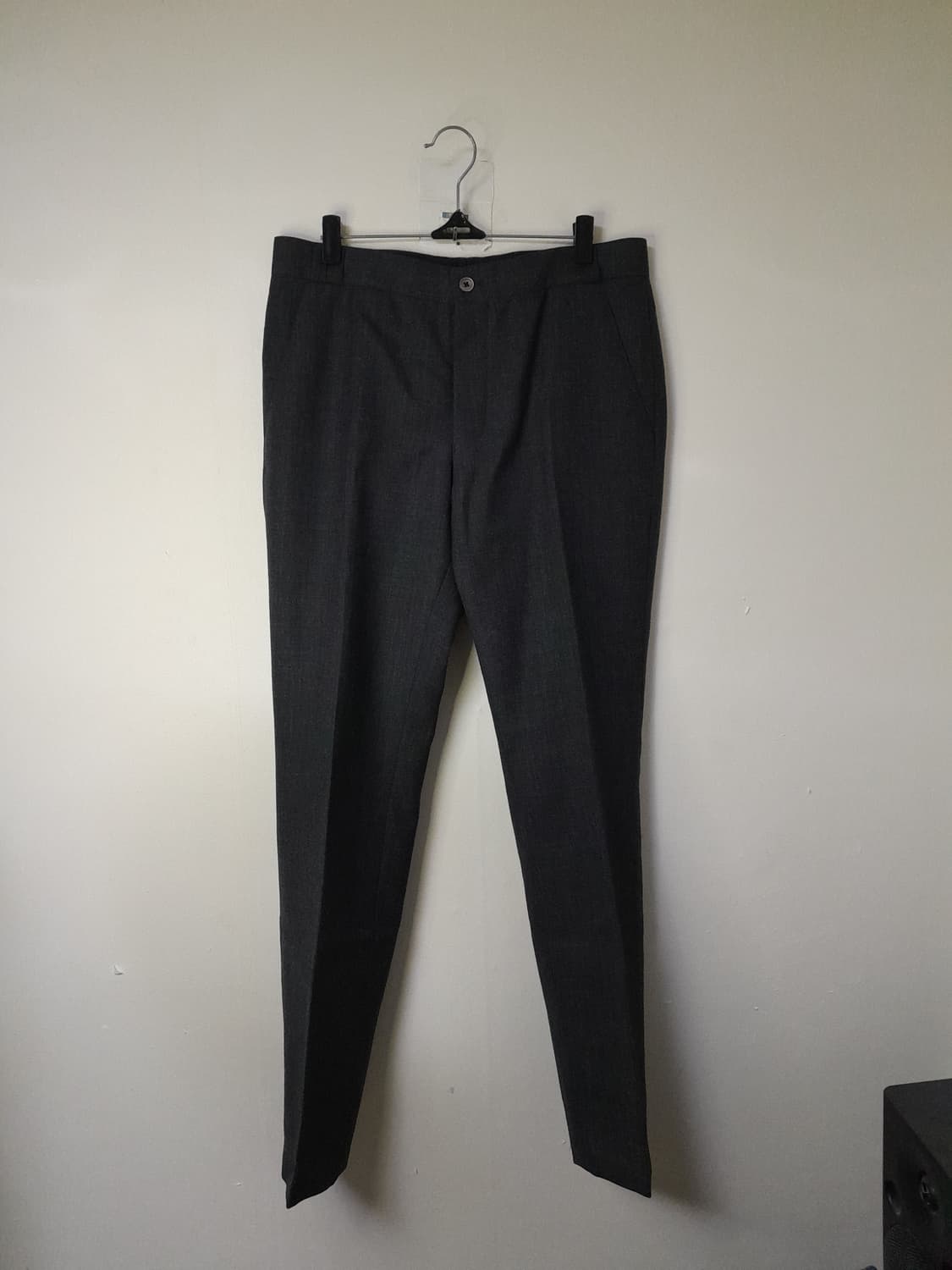 톰브라운 다크그레이 울슬랙스 SIZE1 상품이미지1