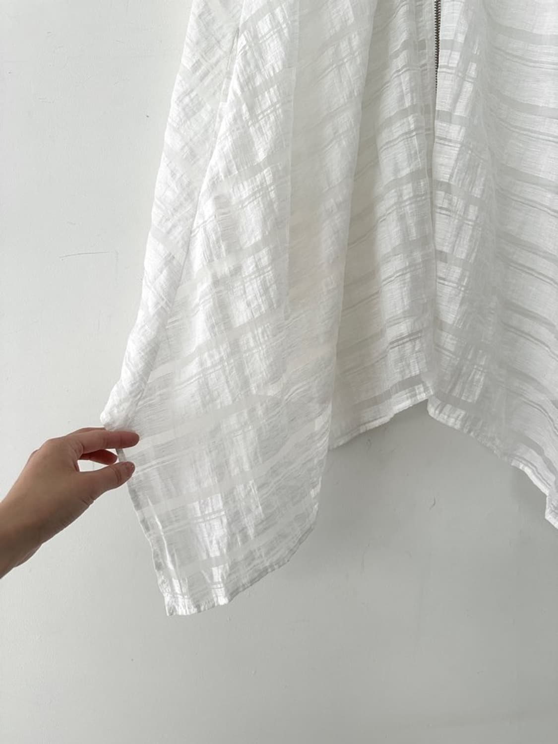 DEMOO PARKCHOONMOO zip detail sheer vest 상품이미지4