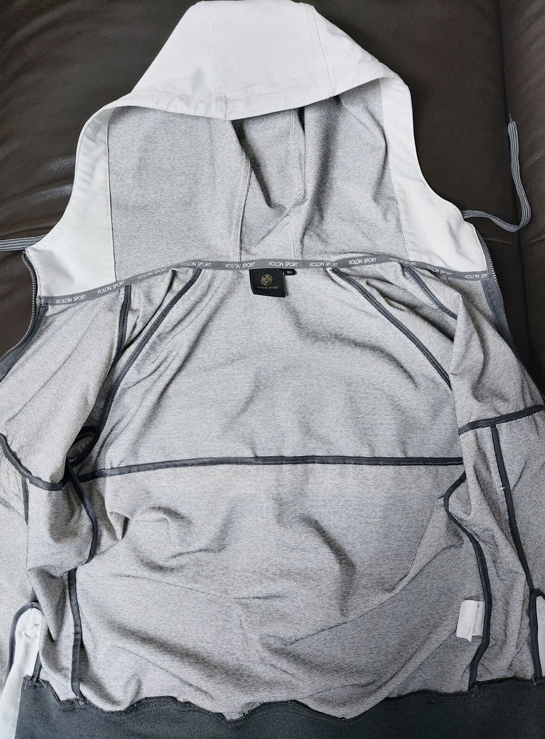 코오롱스포츠  후드 자켓 (85)

 상품이미지5