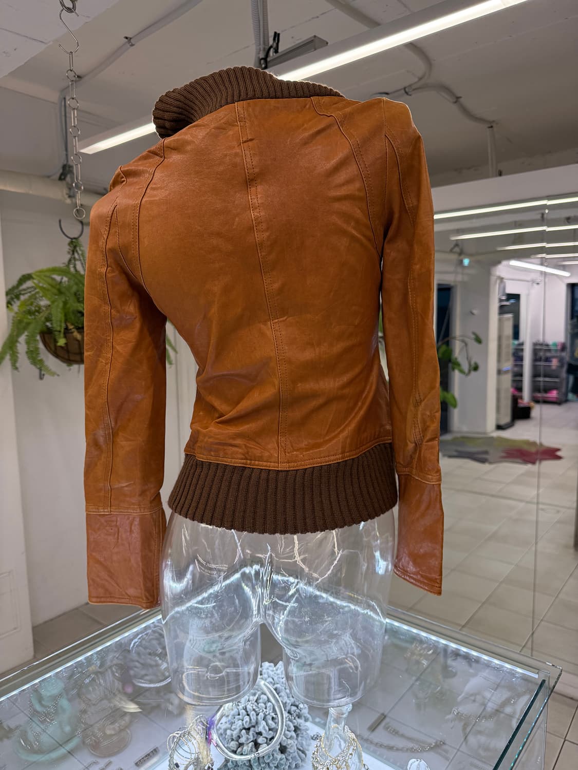 bold knit cuff leather jacket 상품이미지4