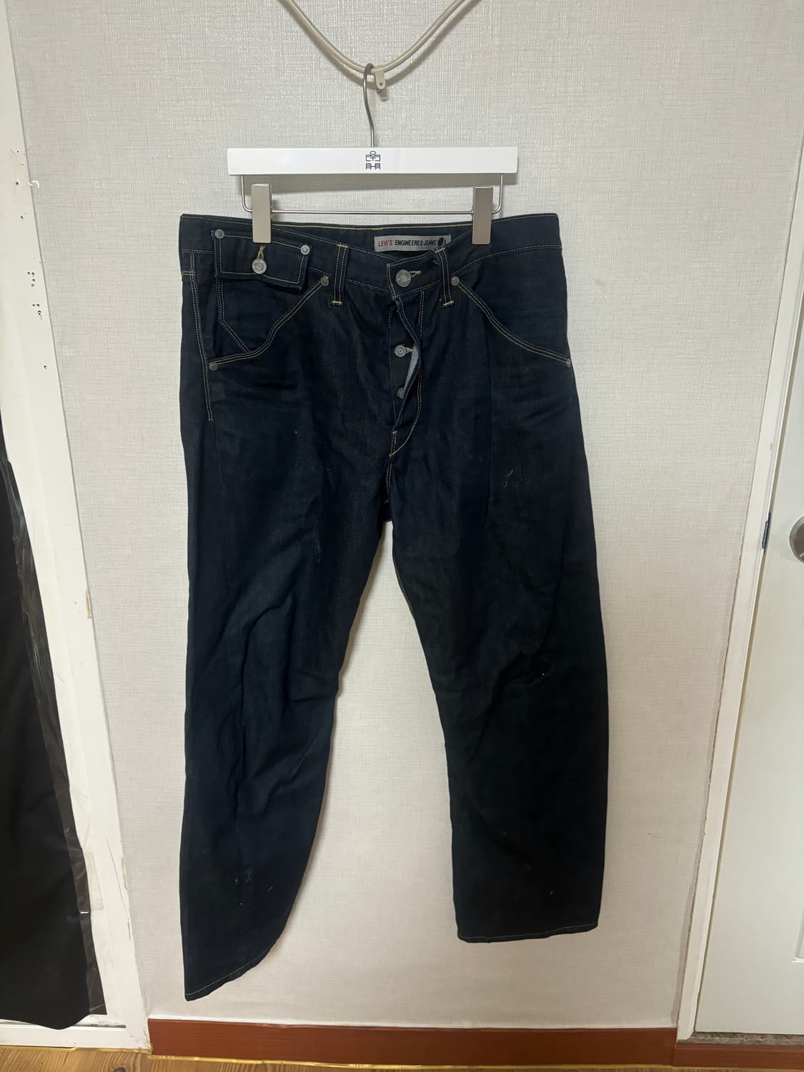 리바이스 엔지니어드진 34 상품이미지2