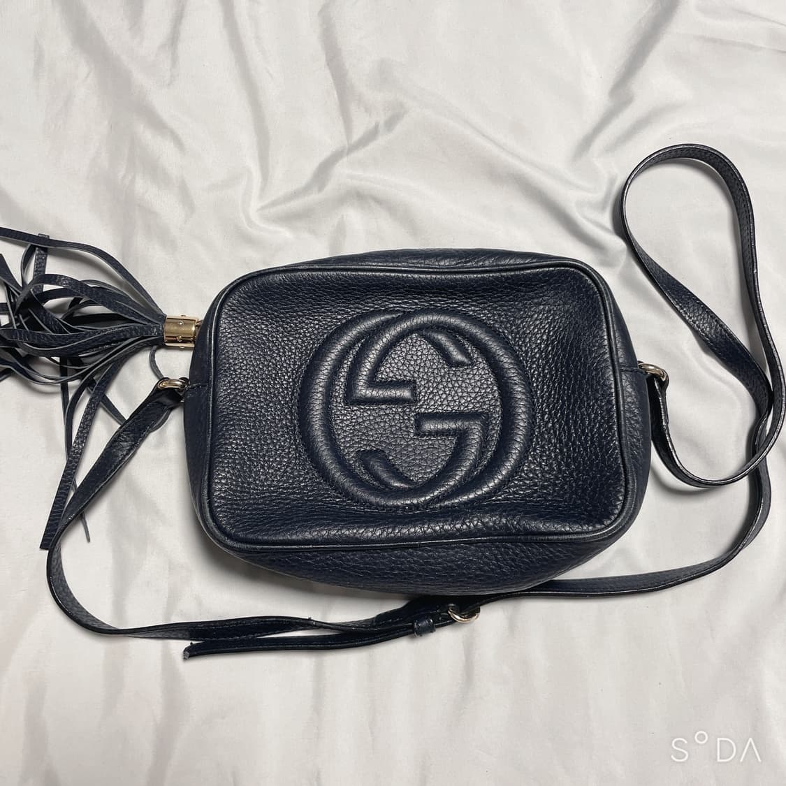 구찌 소호 태슬 디스코백 네이비 상품이미지1