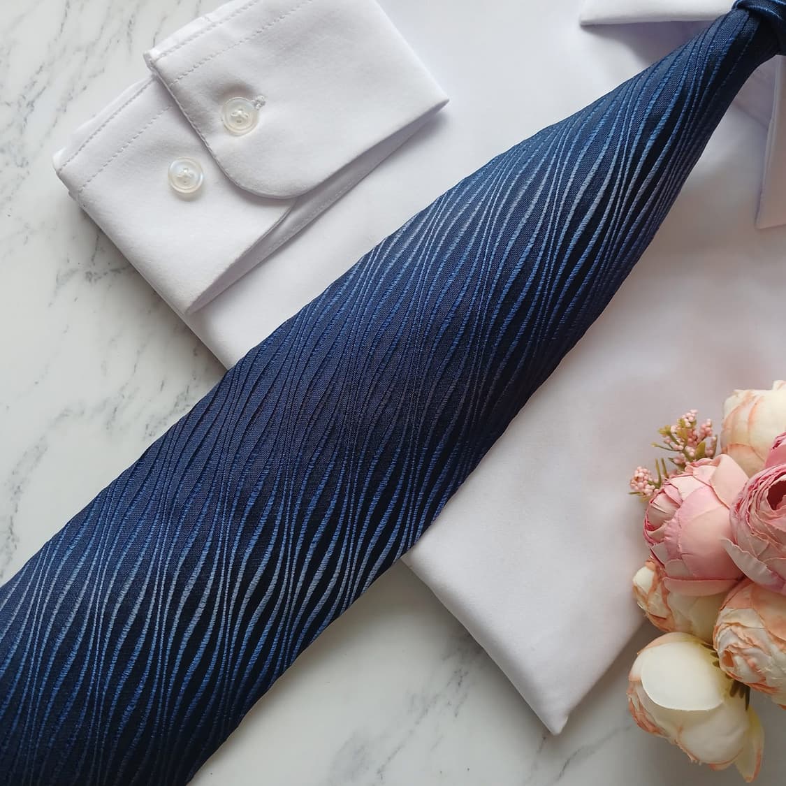 겐조 실크 블루 웨이브 자카드 넥타이 9cm S~A+등급 E897
 상품이미지6