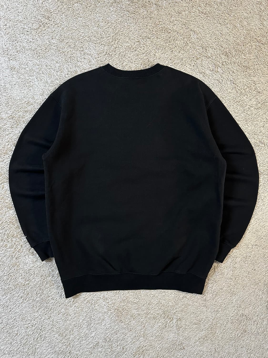 디스이즈네버댓 스펠로고 맨투맨 블랙 상품이미지3