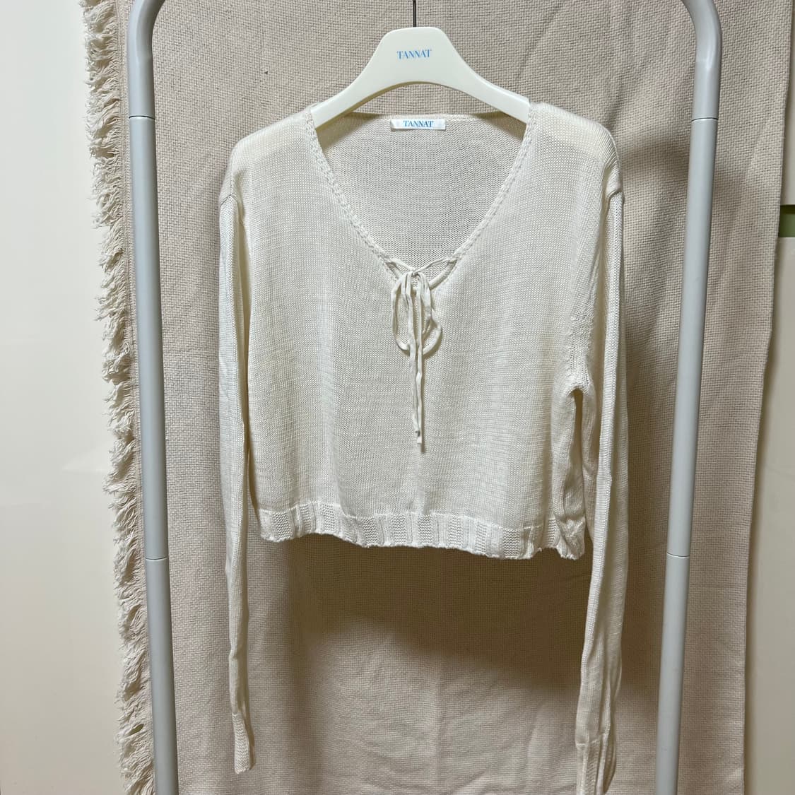 타낫 브레다 스트링 니트 (아이보리) 상품이미지1