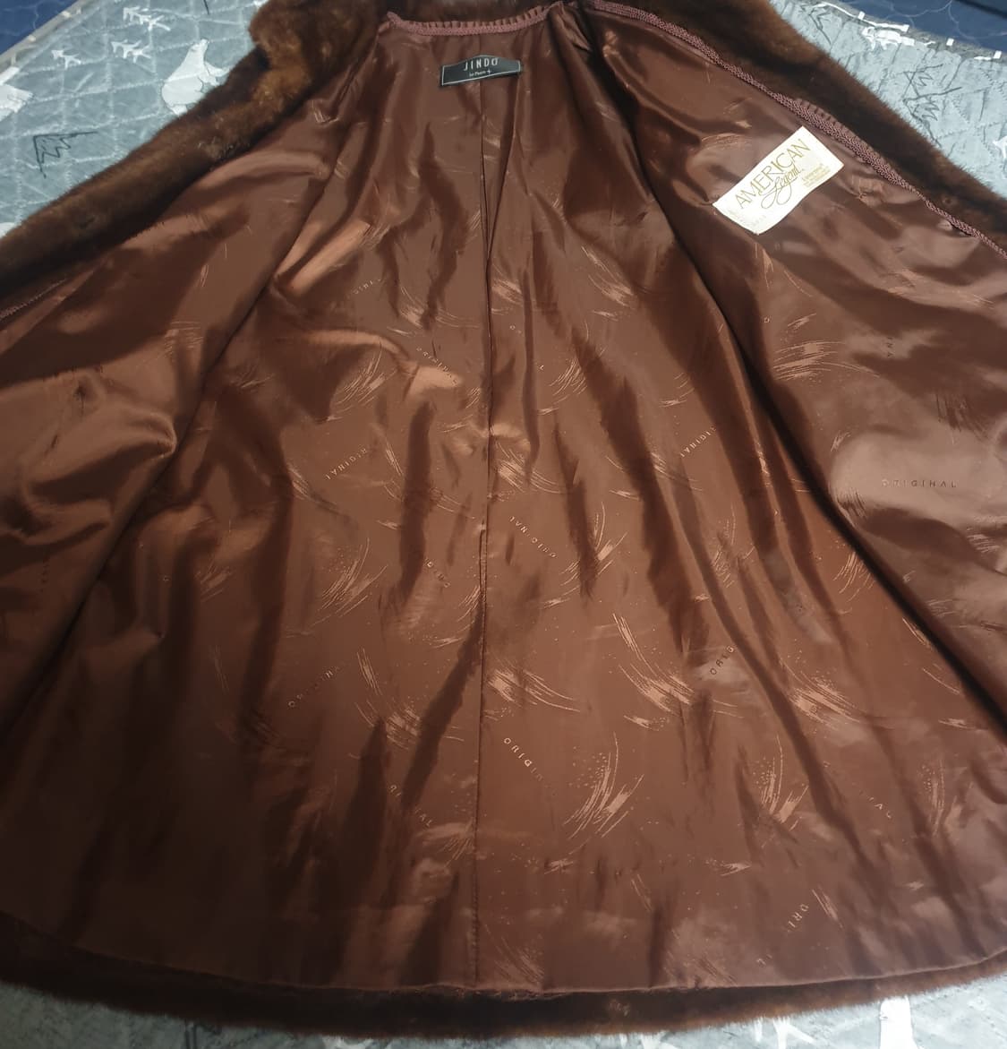 진도 LE PHARE 아메리칸레전드 밍크 코트 다크브라운 (55-66) 상품이미지3