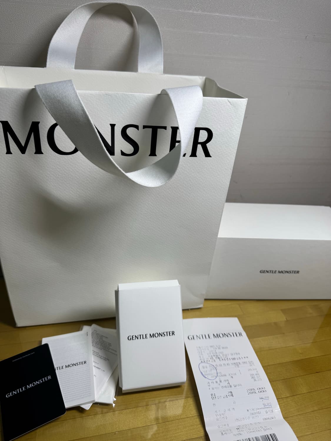 젠틀몬스터 HUE 휴이 (풀박스,새컨디션급) 상품이미지6