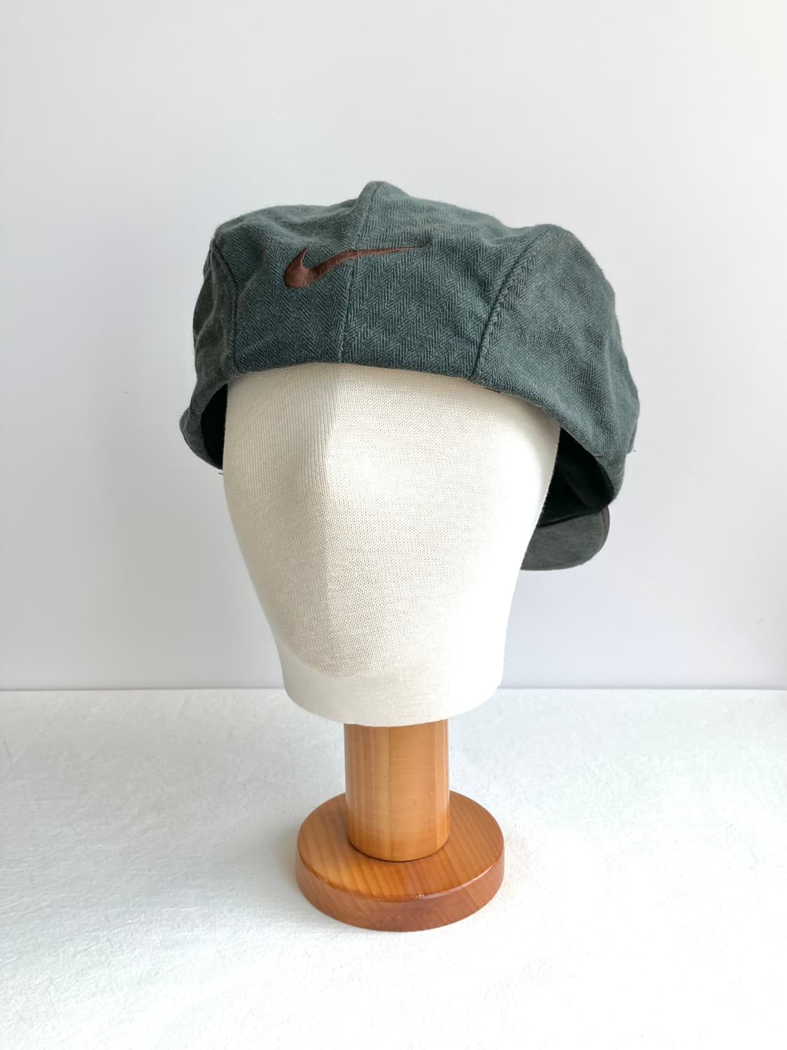 90‘s Nike Newsboy Beret Cap 상품이미지1