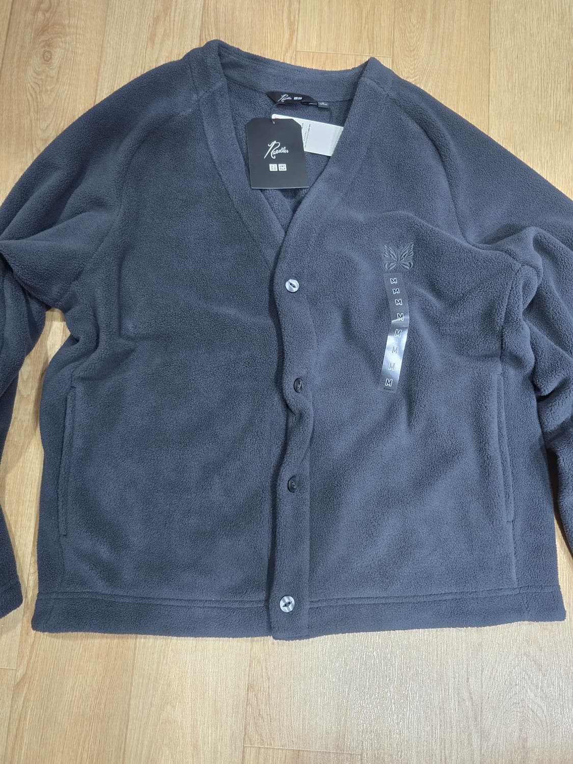 유니클로 니들스  후리스가디건 차콜m 사이즈 상품이미지1