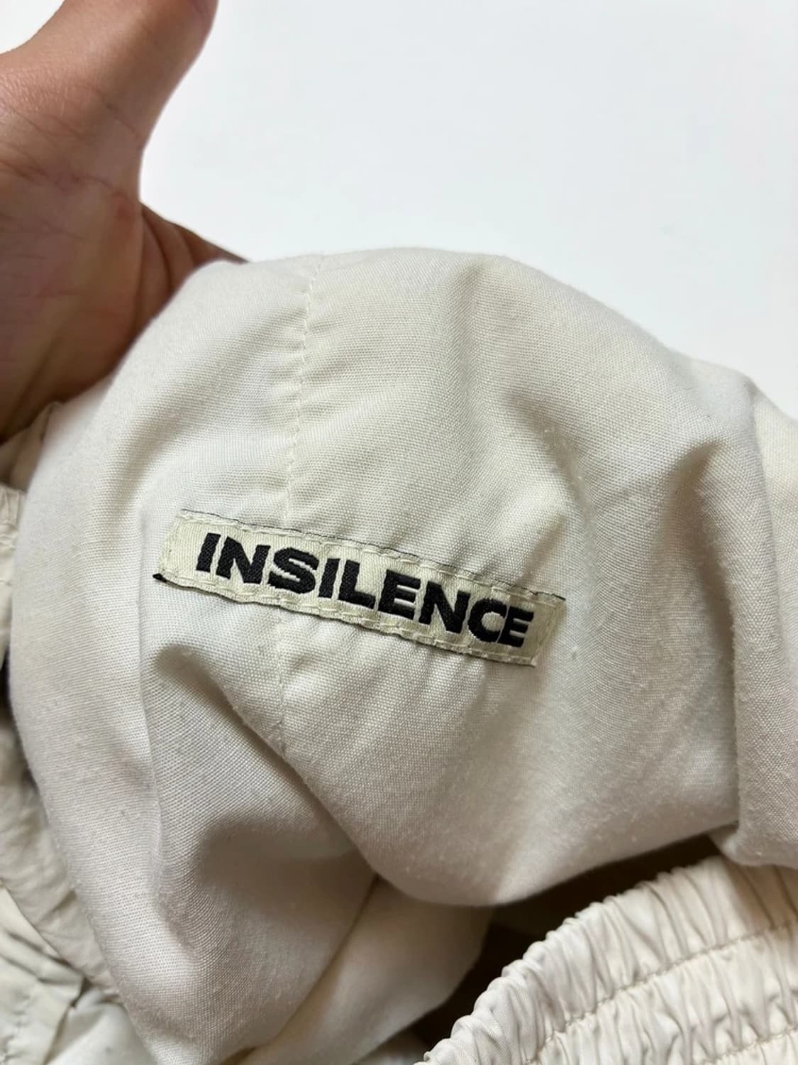 인사일런스 언발란스 배색 나일론 팬츠 PN9415 상품이미지7