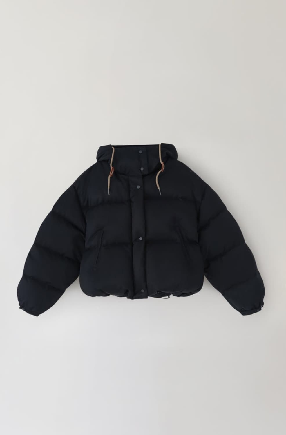 낫띵리튼 패딩 상품이미지1