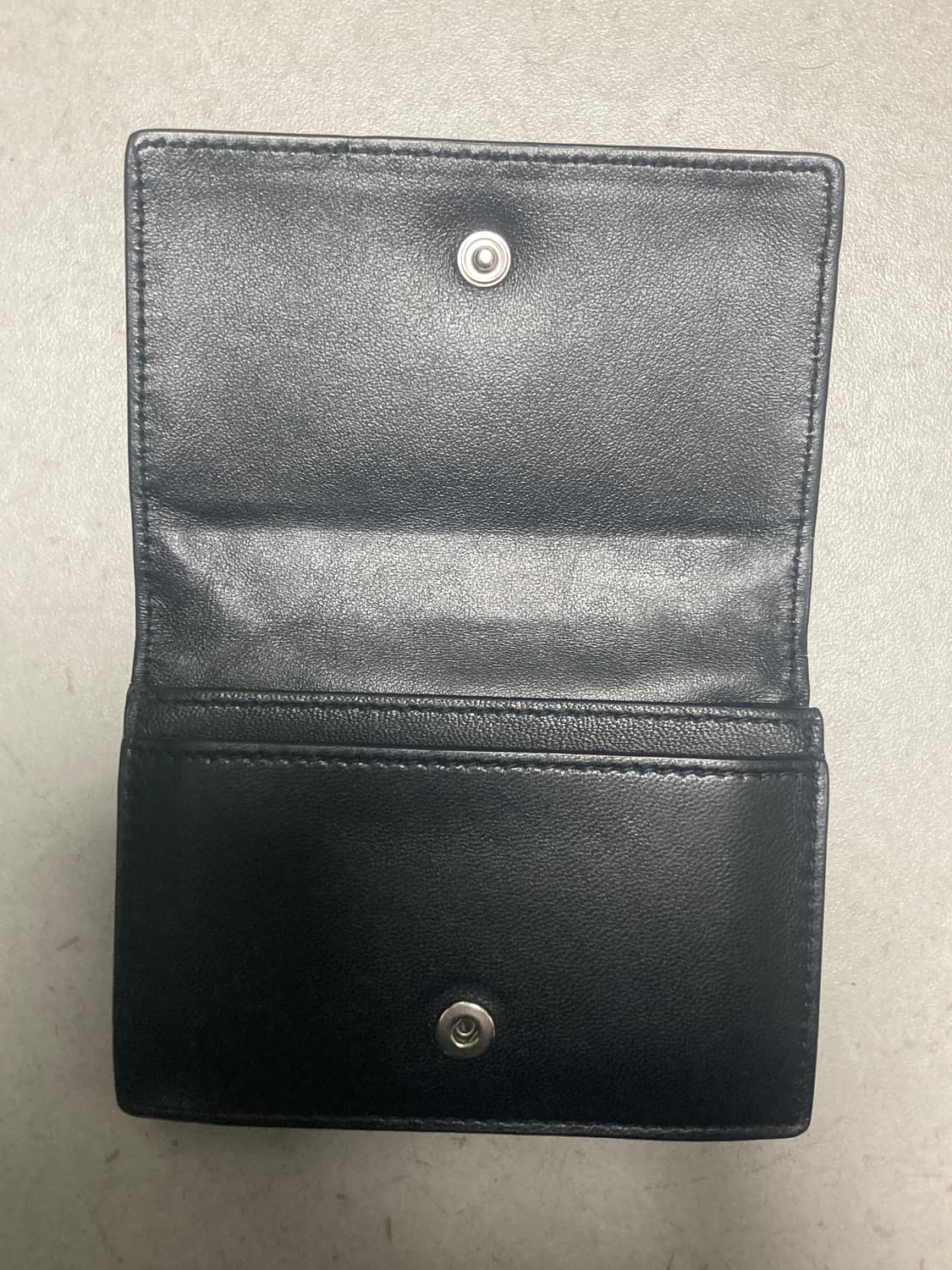 보테가베네타 인트레치아토 카드지갑 상품이미지3