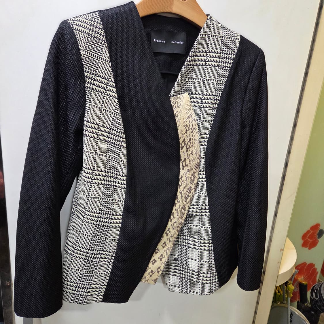 프로엔자슐러 파이톤 자켓 상품이미지1