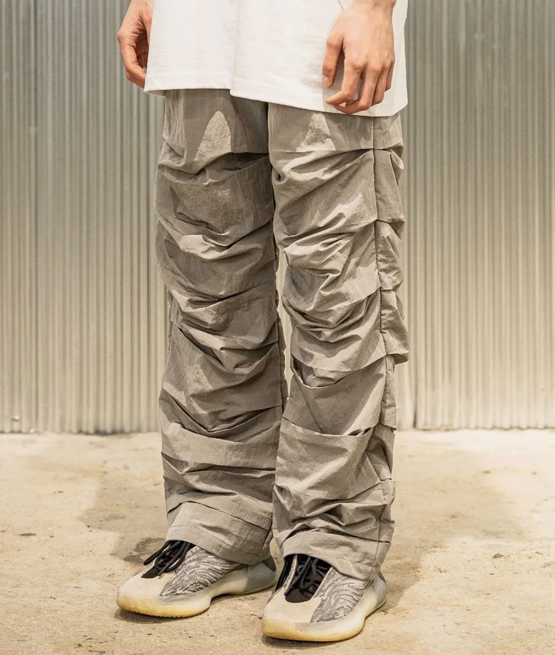 [L] 매스노운 크럼블 나일론 팬츠 MSOTP005-GY 상품이미지1