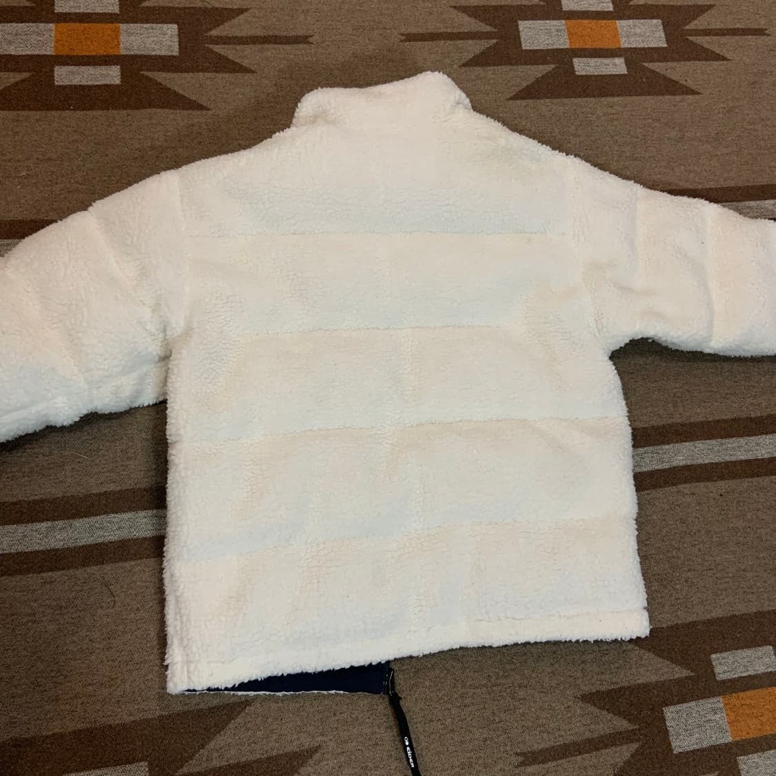 아이더 구스다운 쉐르파 리버시블 숏패딩 M 상품이미지9