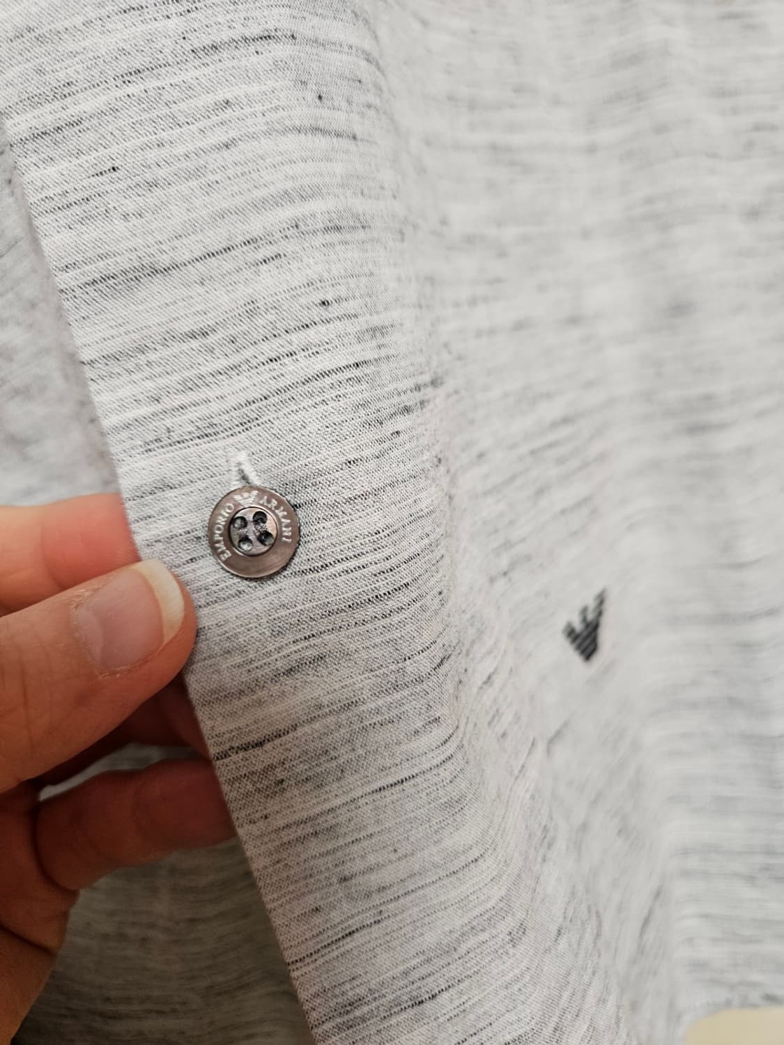 엠포리오 아르마니. 슬림핏 슬러브 니트 셔츠 상품이미지3