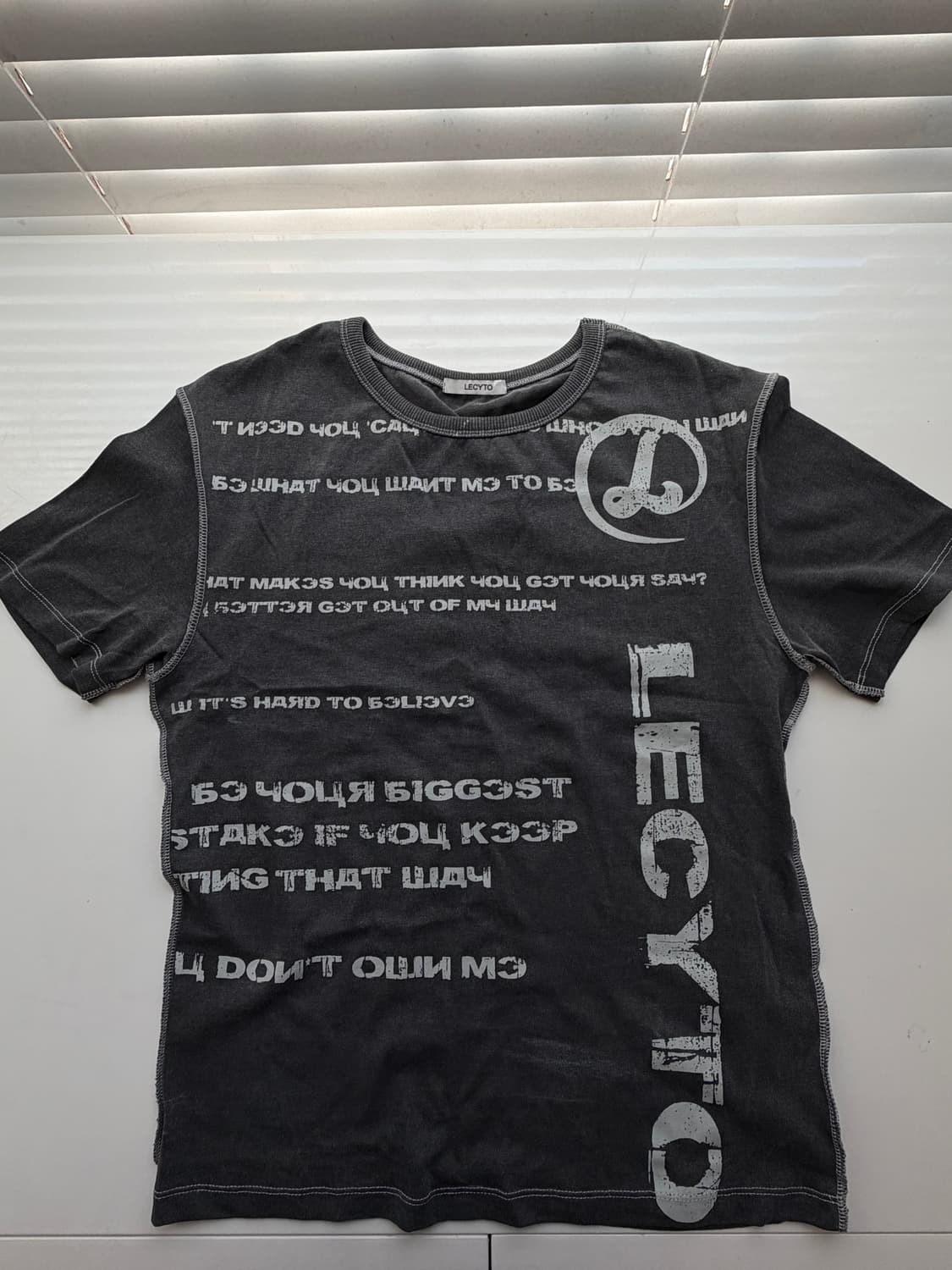 레씨토 티셔츠(그레이) 상품이미지1