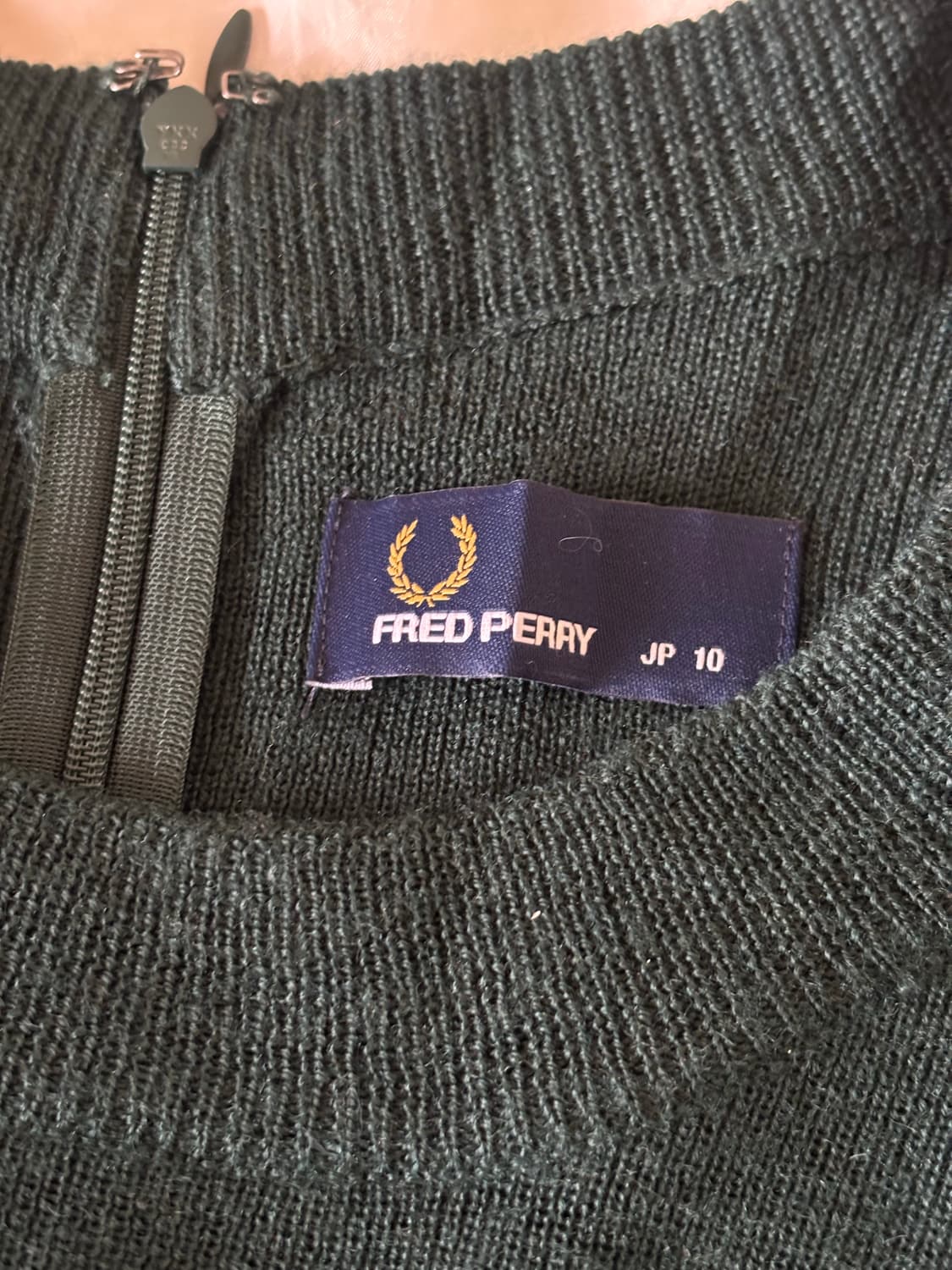 프레드페리 울 앙고라 니트 원피스 상품이미지3