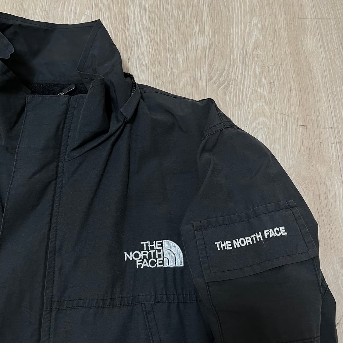 노스페이스 사이드패치 화이트라벨 로고 바람막이 자켓 M(95) 상품이미지2