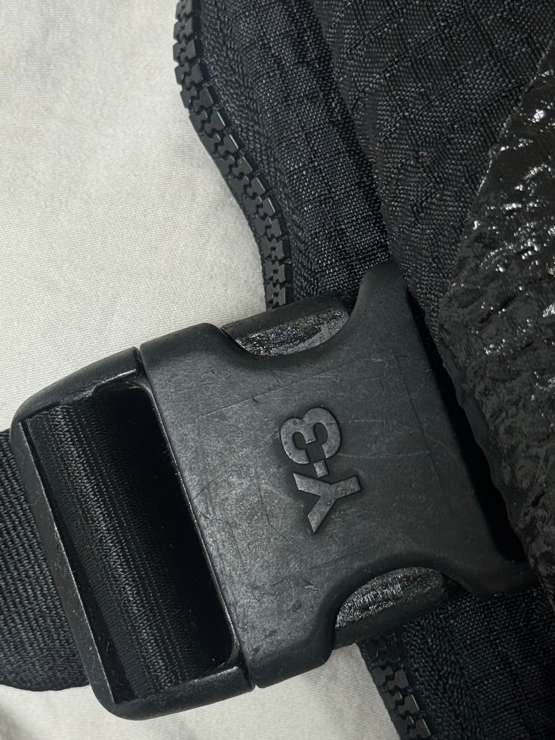 Y-3 요지야마모토 메신저백 상품이미지9