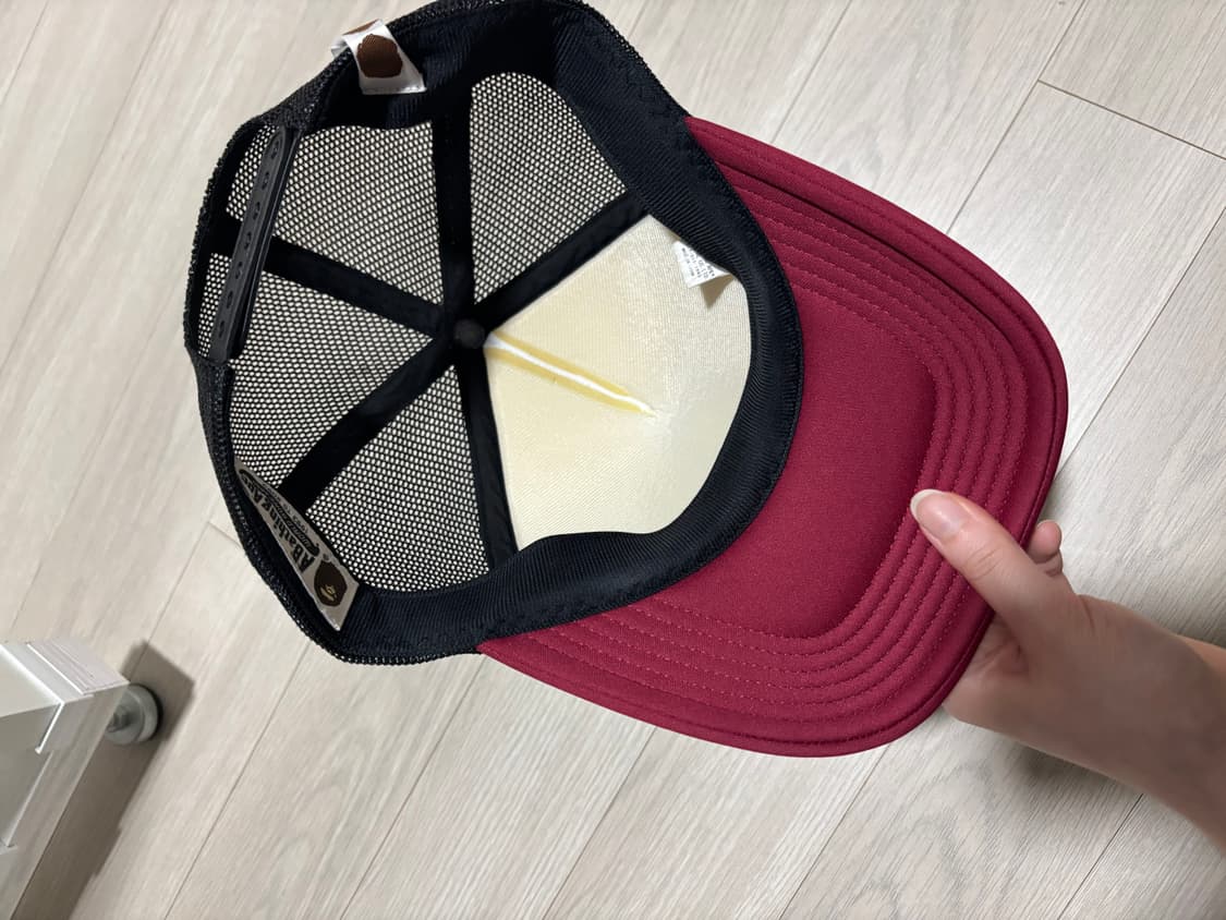베이프 컬리지 메쉬캡 버건디 상품이미지2