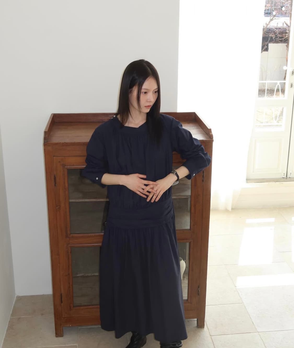 [새 상품]언앤써드미스테리 핀턱 루즈 원피스(네이비) 상품이미지2