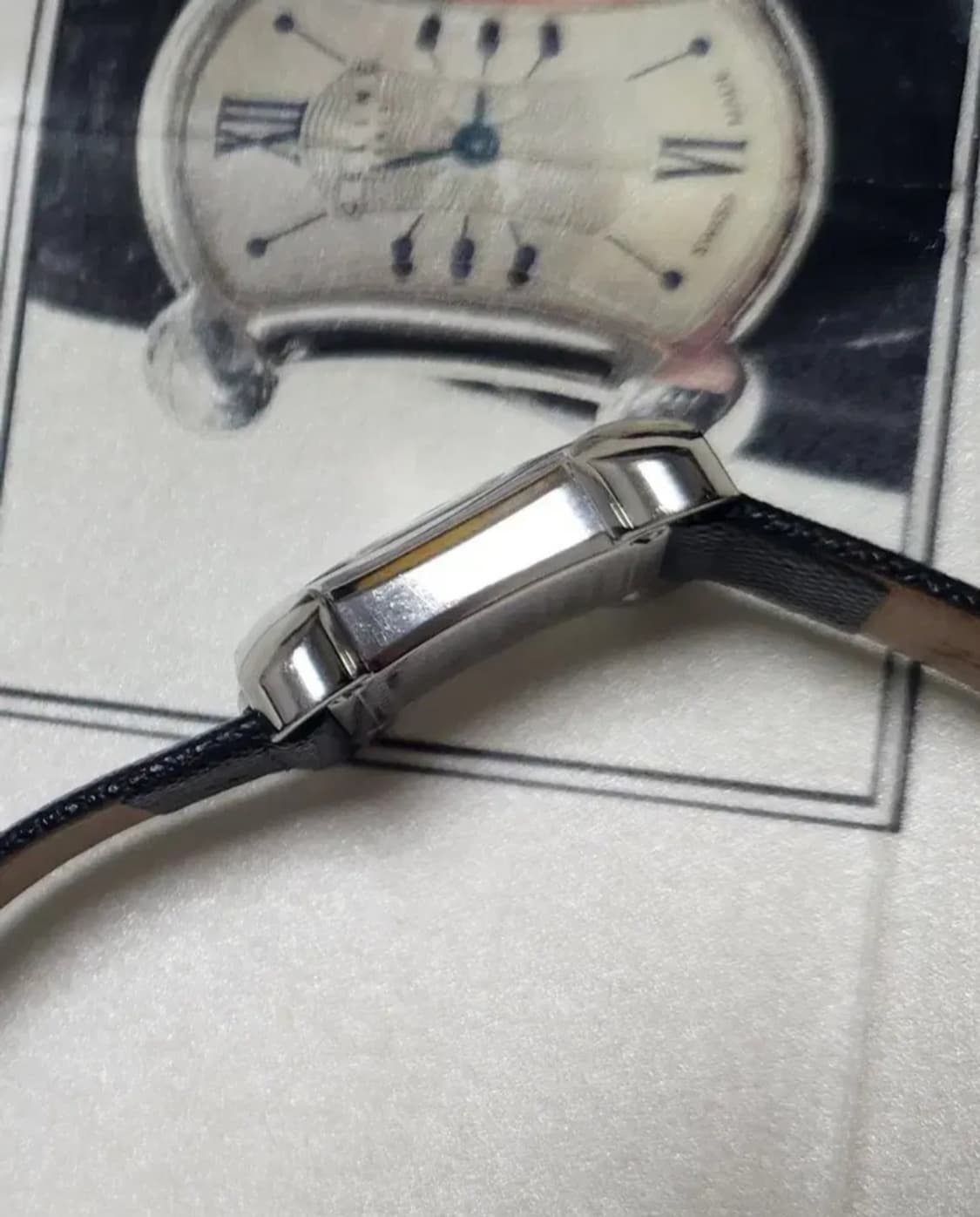 CELINE 셀린 마카담 쉘 macadam shell 워치 상품이미지6