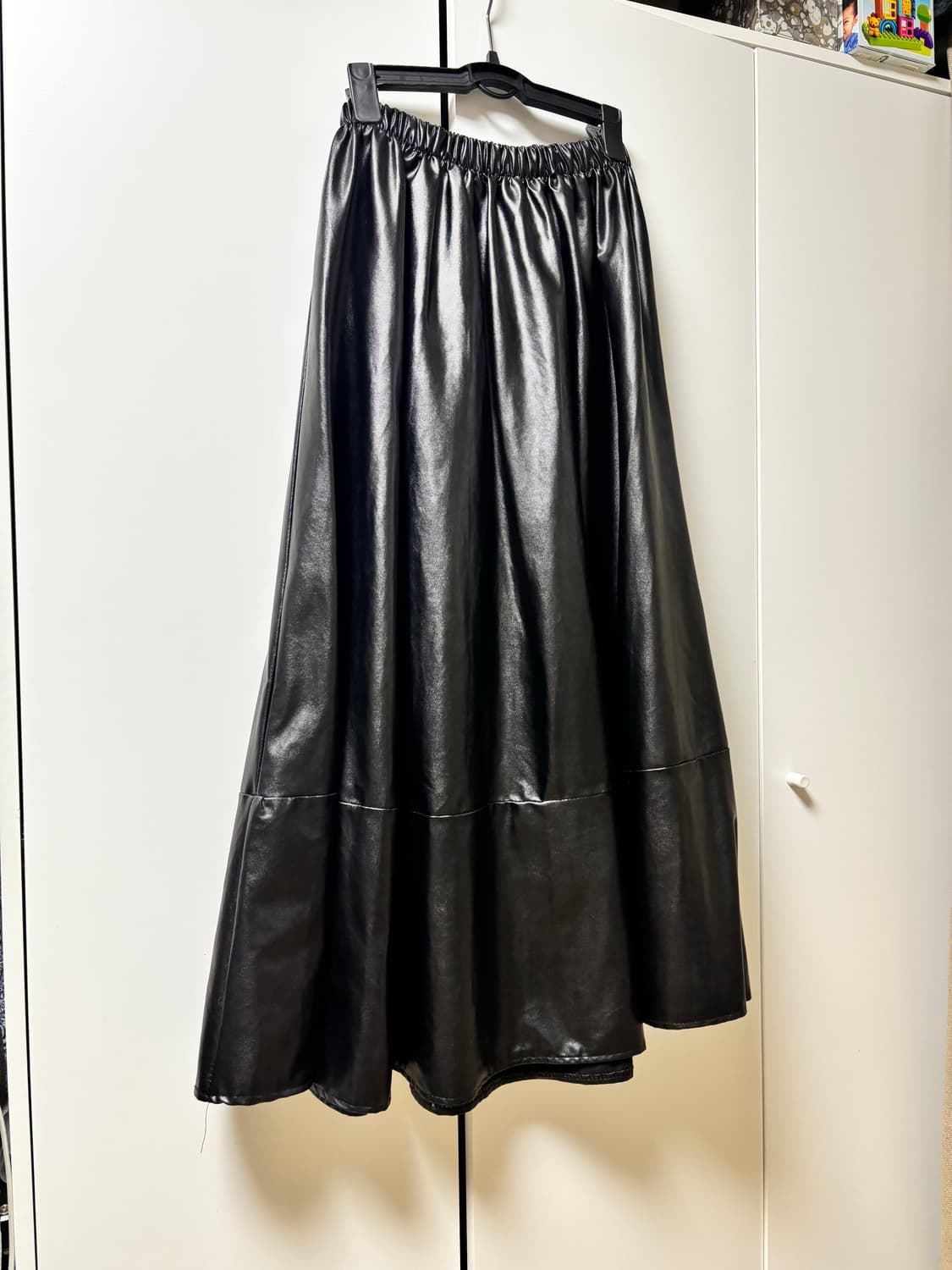 보세 블랙 레자 롱 스커트 상품이미지2