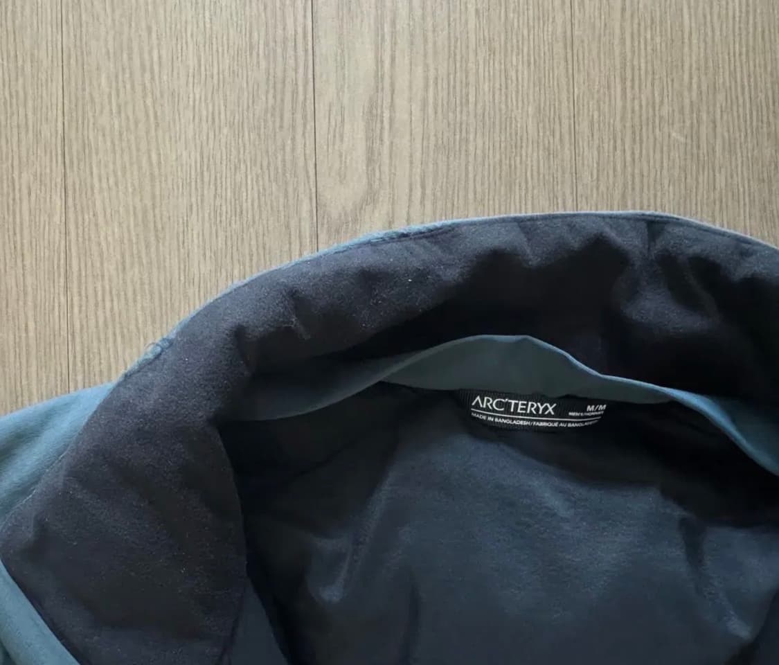 아크테릭스 아톰 AR  자켓 M 사이즈  상태 9.5/10  보풀 없이  상품이미지2