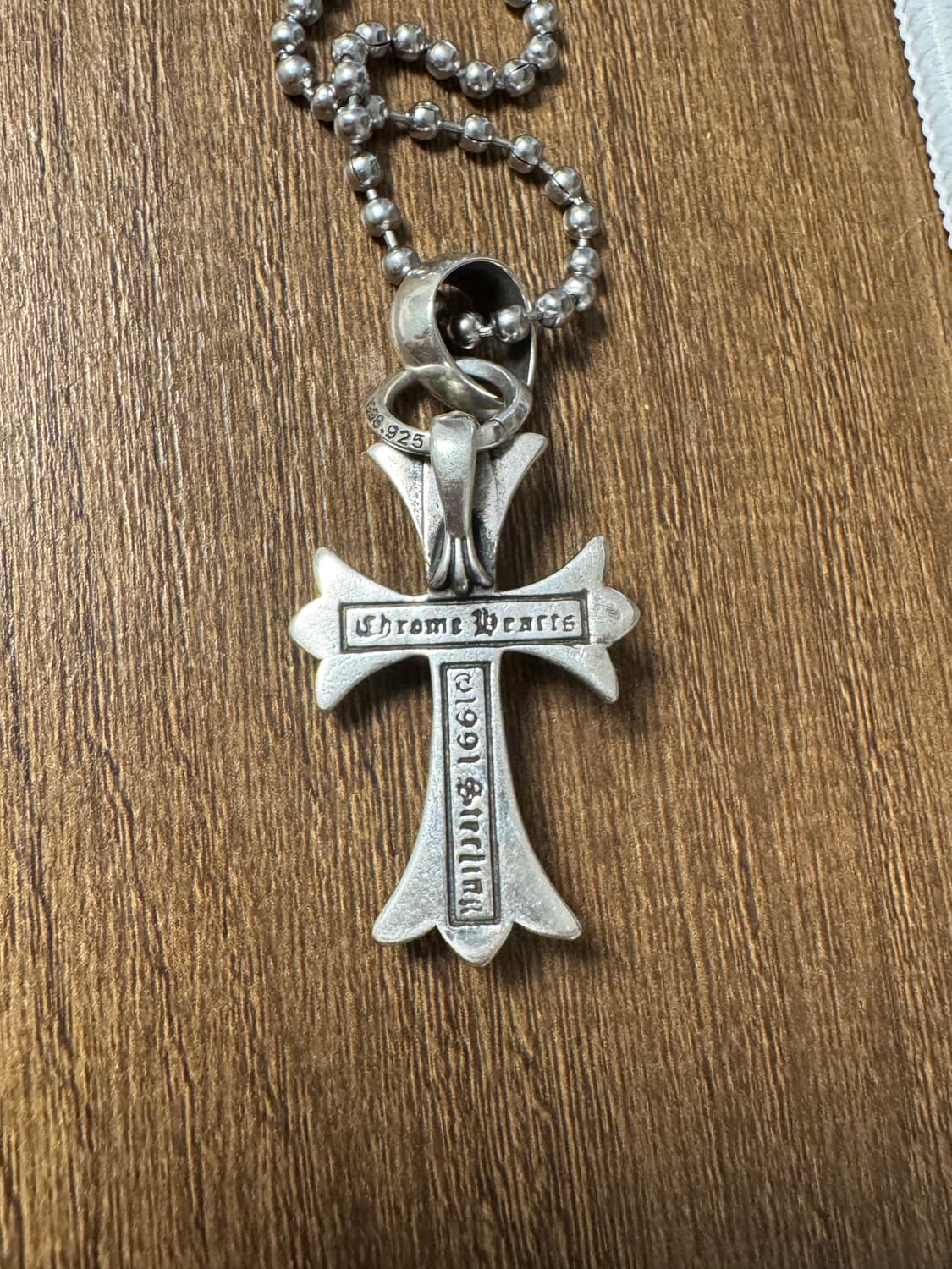 크롬하츠 CH 크로스 위드 베일 펜던트 상품이미지2