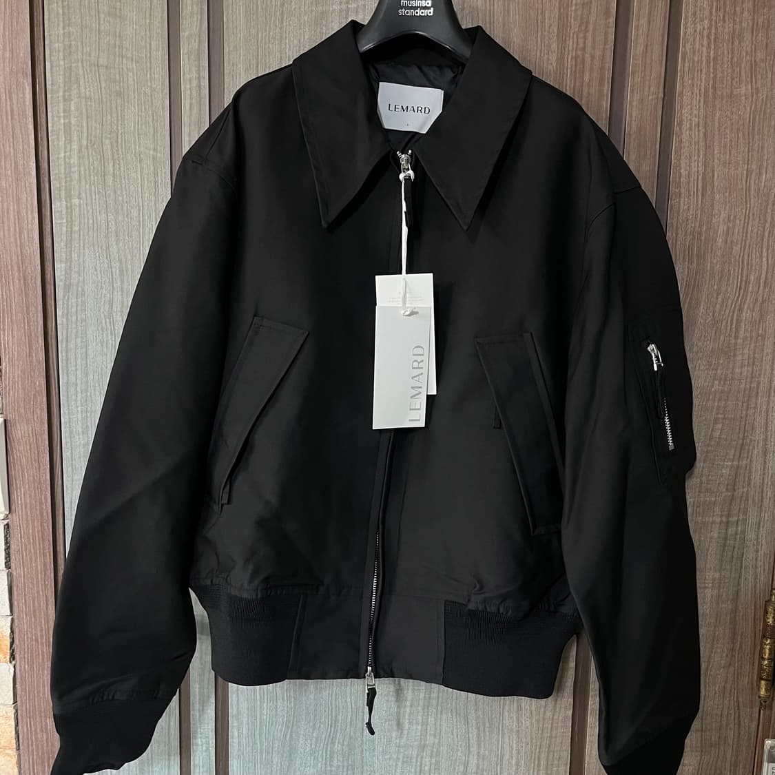 [새상품] 르마드 핸들 MA-1 항공점퍼 숏자켓 블랙 상품이미지1