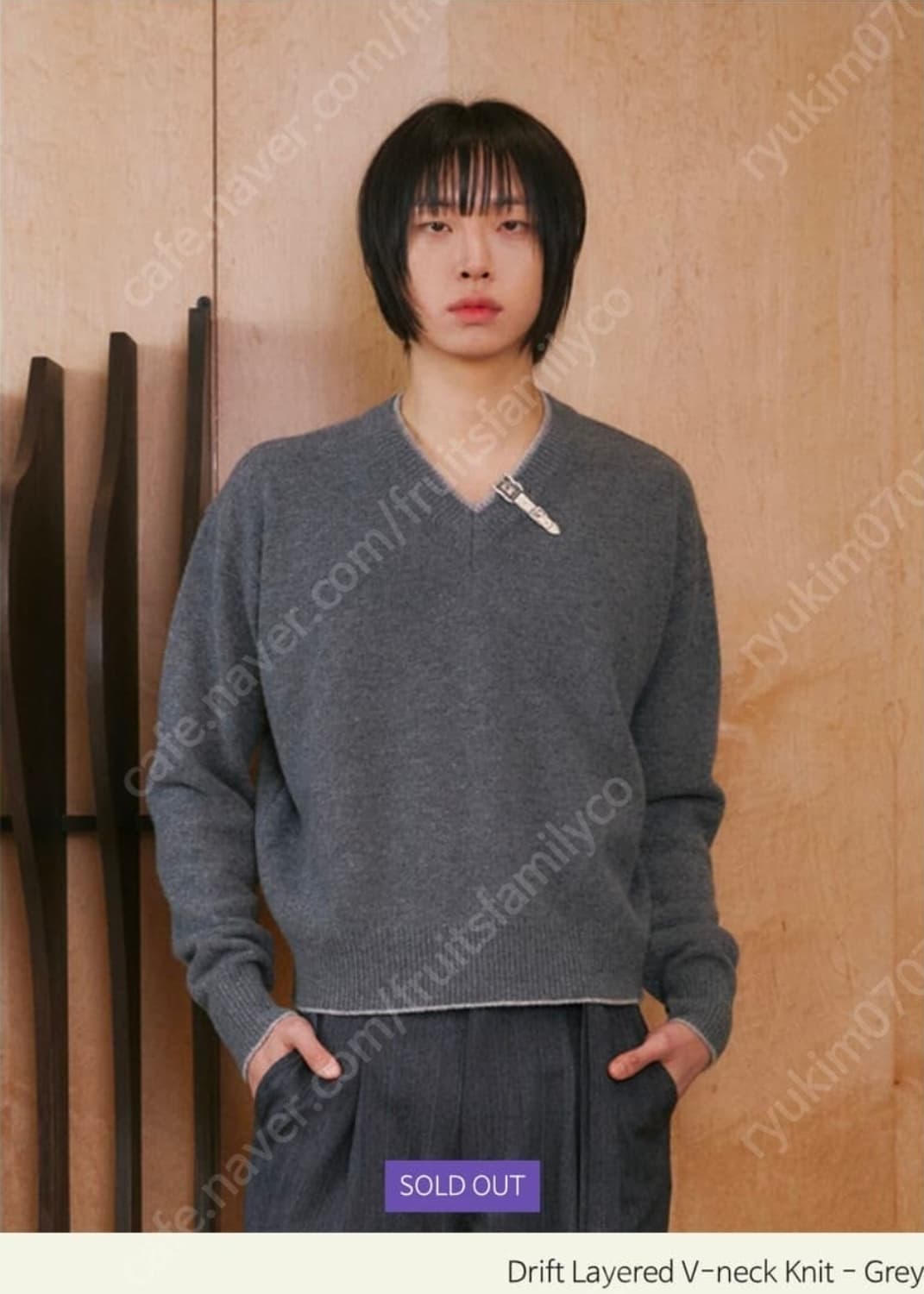 웨이비니스 드래프트 레이어드 브이넥니트 그레이 상품이미지2