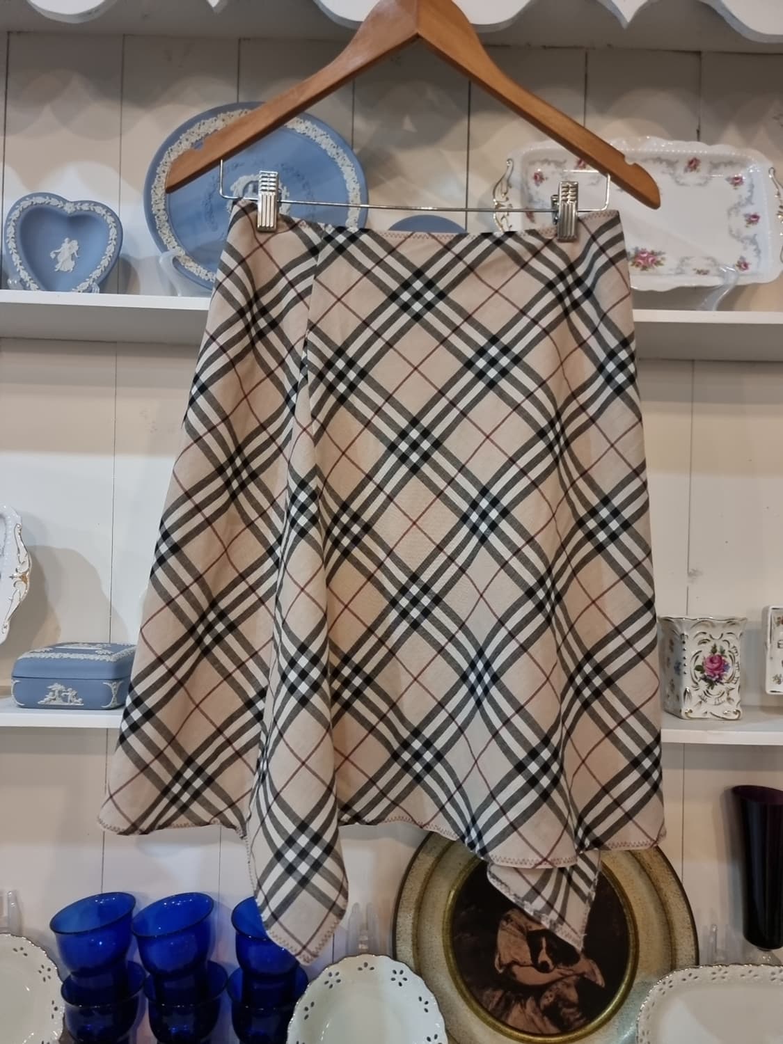 버버리 블루라벨(BURBERRY BLUE LABEL) 체크 언밸런스치마 상품이미지1