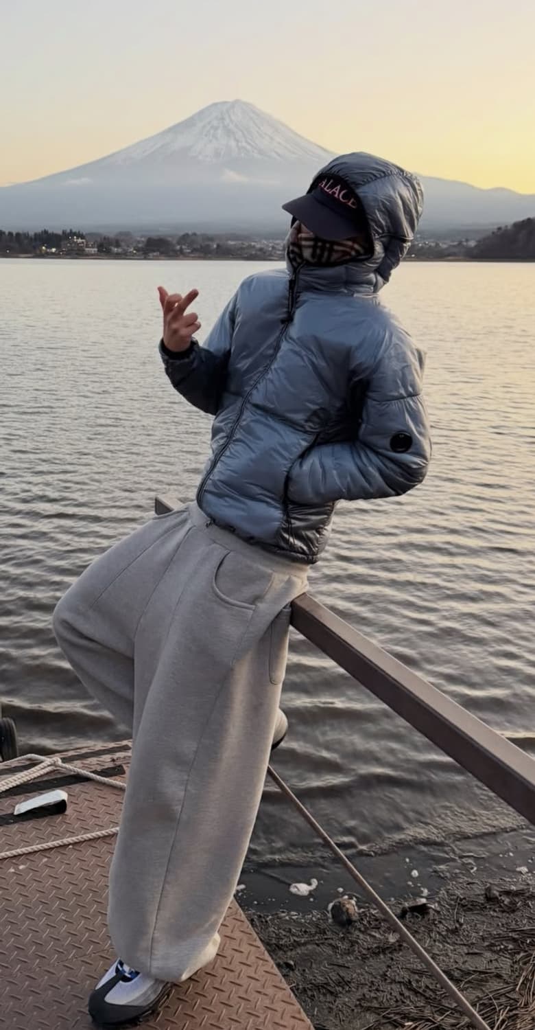 sweats collective 그레이 스웻팬츠 상품이미지1