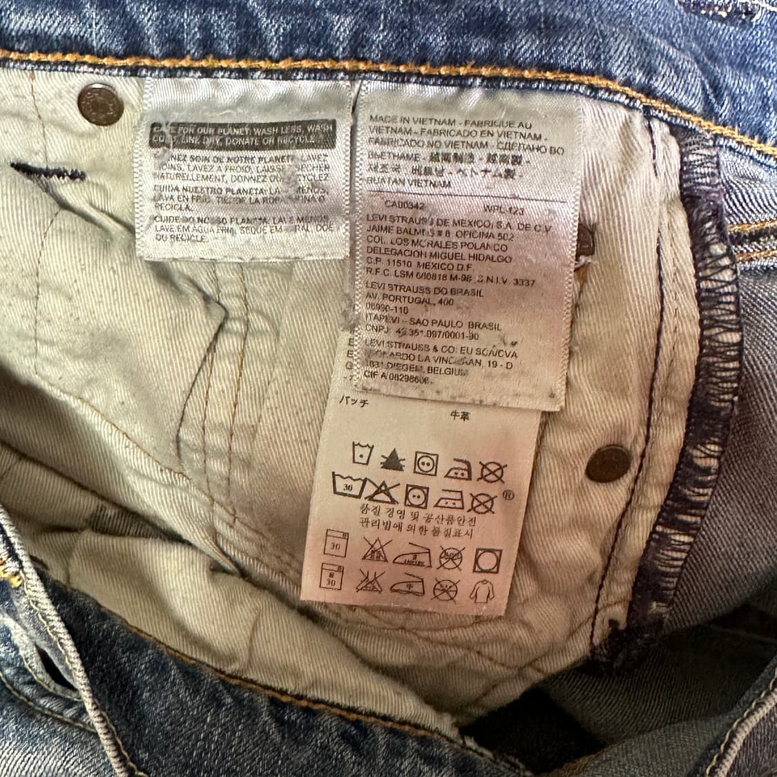 리바이스 가죽 패치 511 W30 상품이미지6